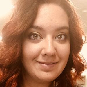 Meet your Posher, Llaura